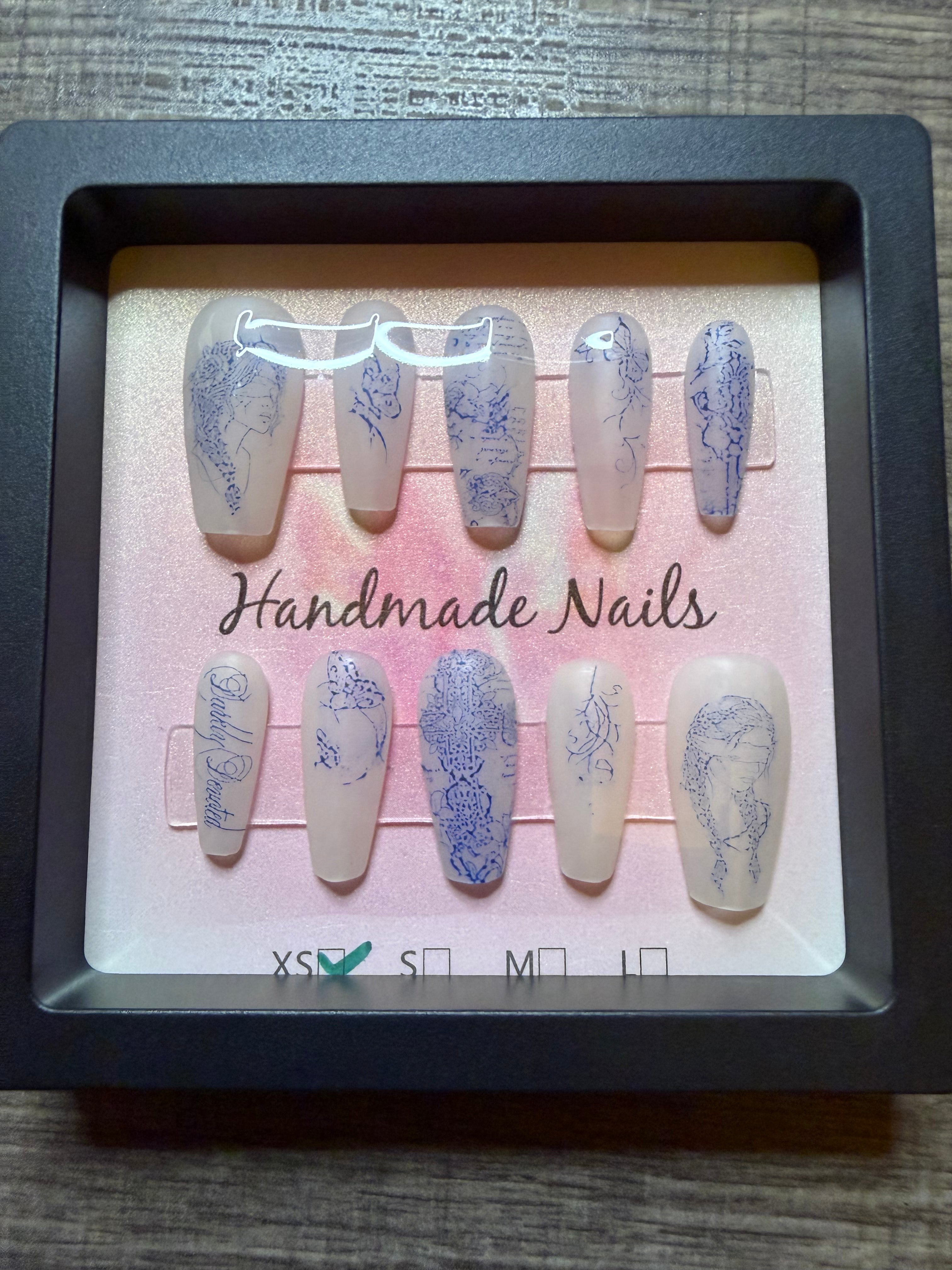 Porcelain Story blue toile handmade press on nails