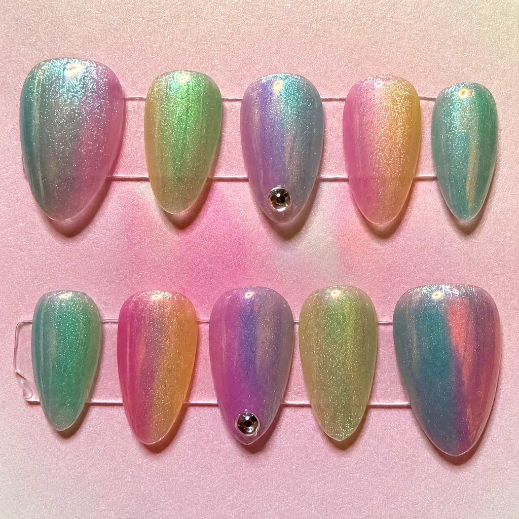 Close-up of Cotton Candy Chrome — 24-Piece Press-On Nails press-on nail set