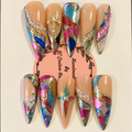Close-up of Sagrada Família press-on nail set