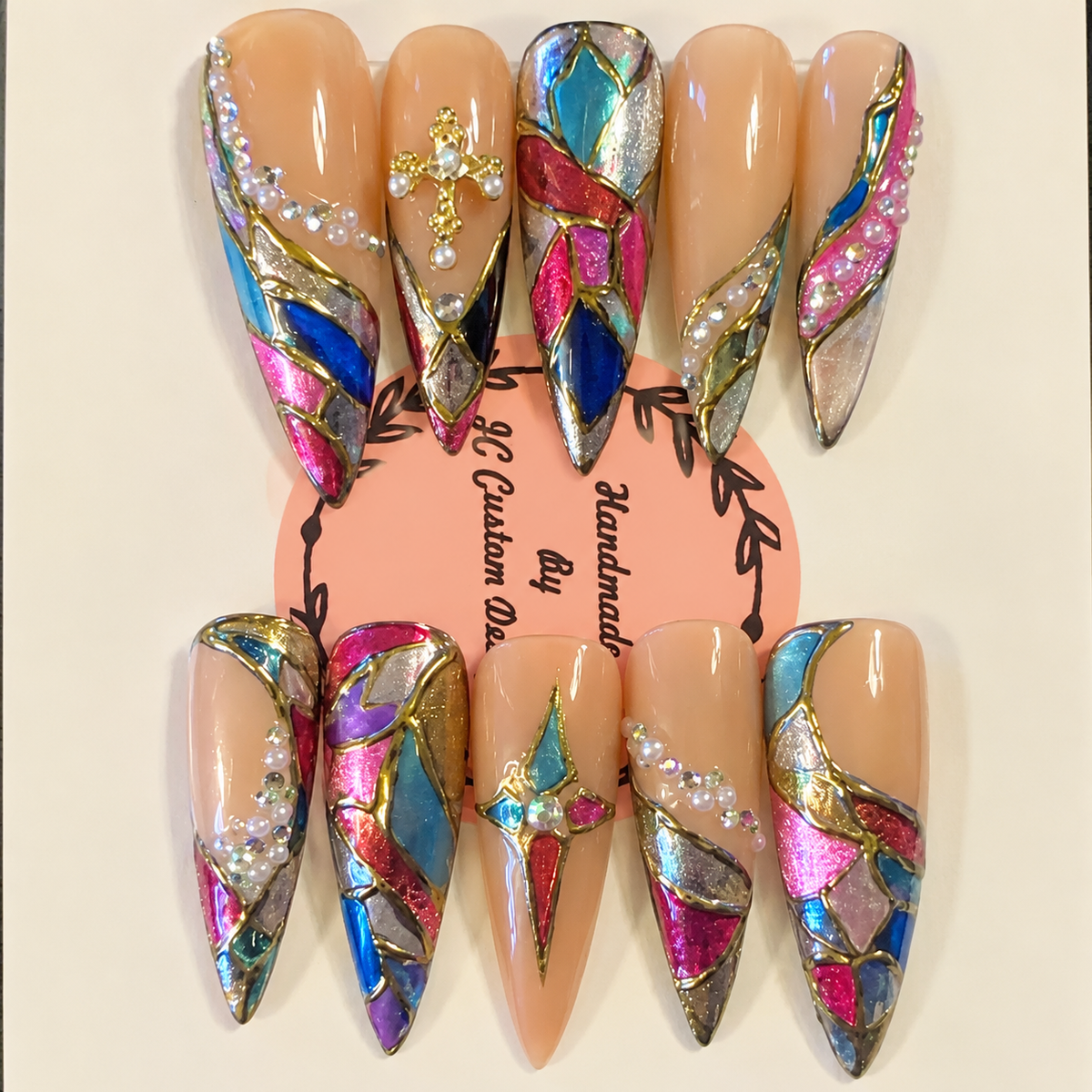 Close-up of Sagrada Família press-on nail set
